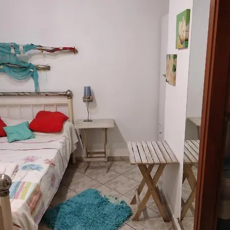 Maria's Syros Ermupoli